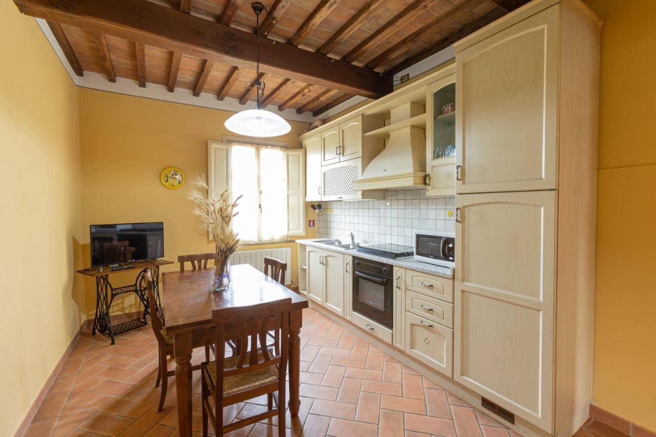 Agriturismo La Valle Della Lavanda - Podere Mezzastrada Fauglia Phòng bức ảnh