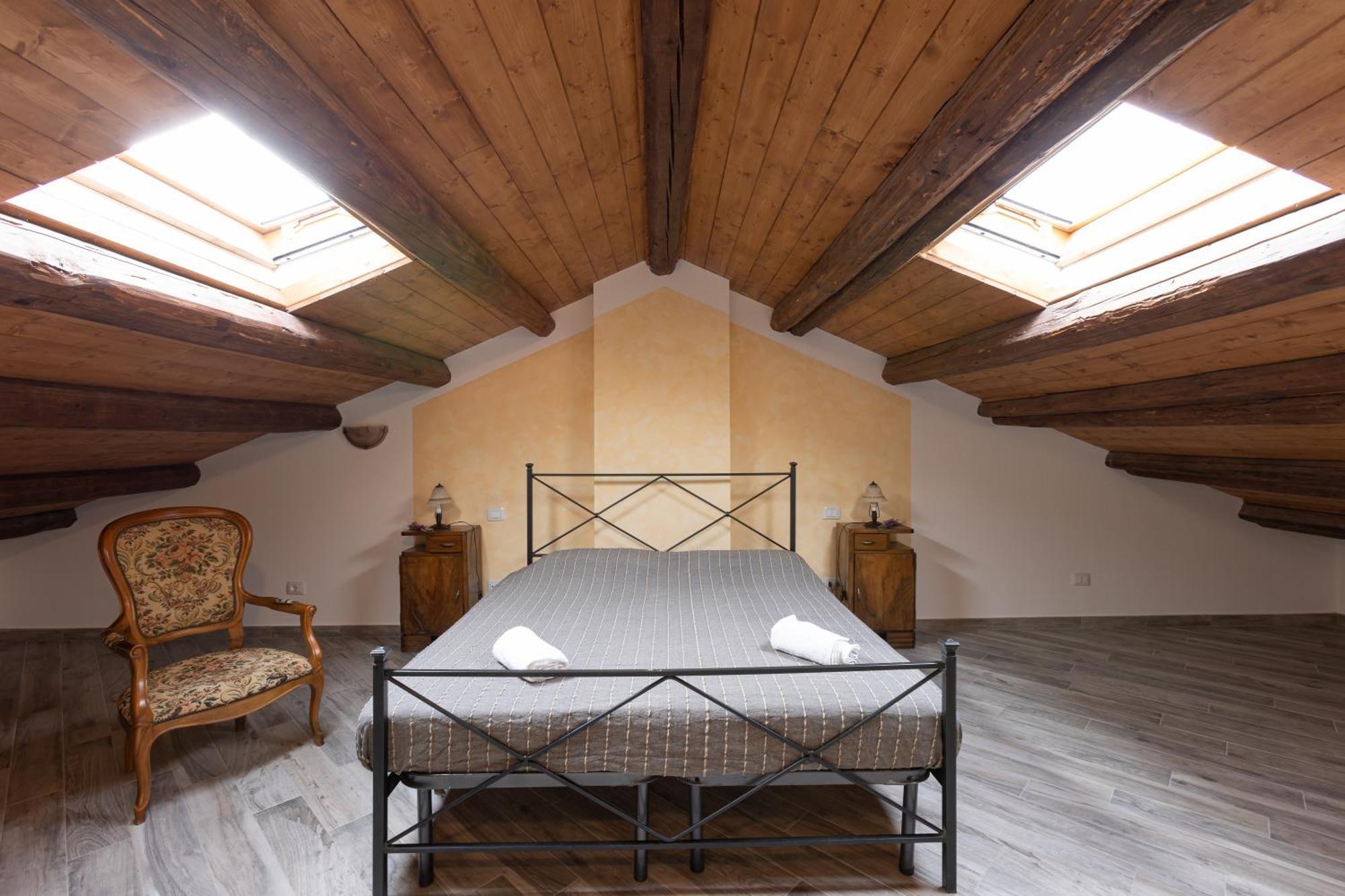 Agriturismo La Valle Della Lavanda - Podere Mezzastrada Fauglia Phòng bức ảnh